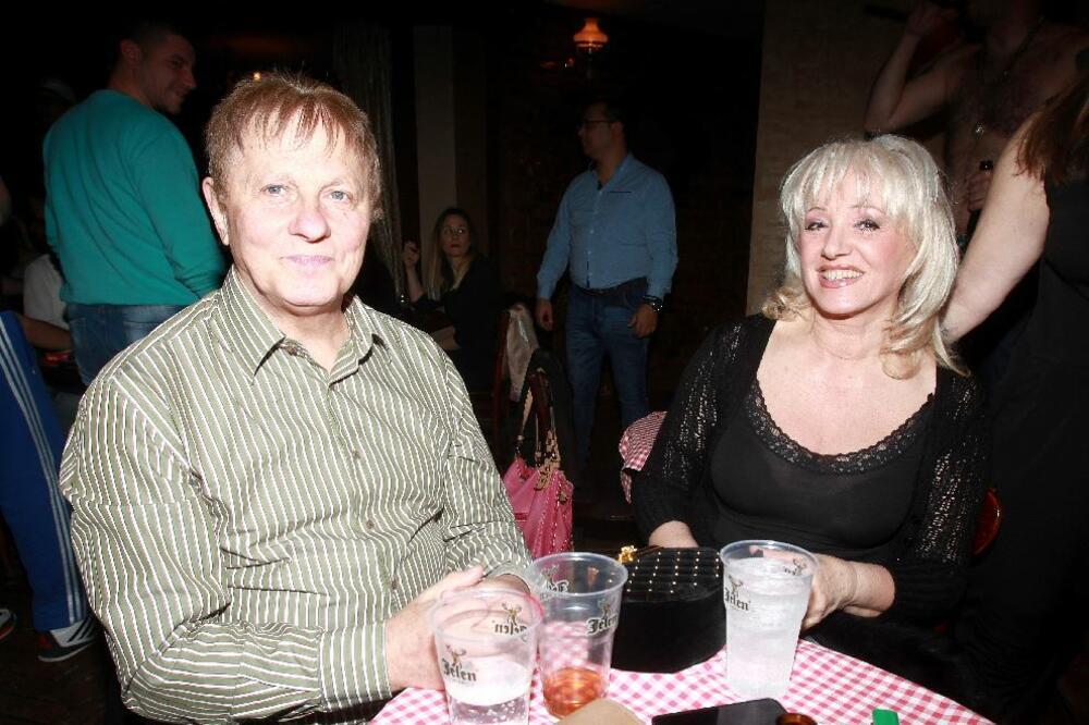 Evo da li se razvodi Vera Matović