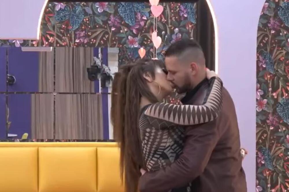 MILJANA KULIĆ IMA NOVOG DEČKA, RAZMENILI STRASNE POLJUPCE: Pala priča o INTIMNIM ODNOSIMA, SVE ĆE DA PUCA