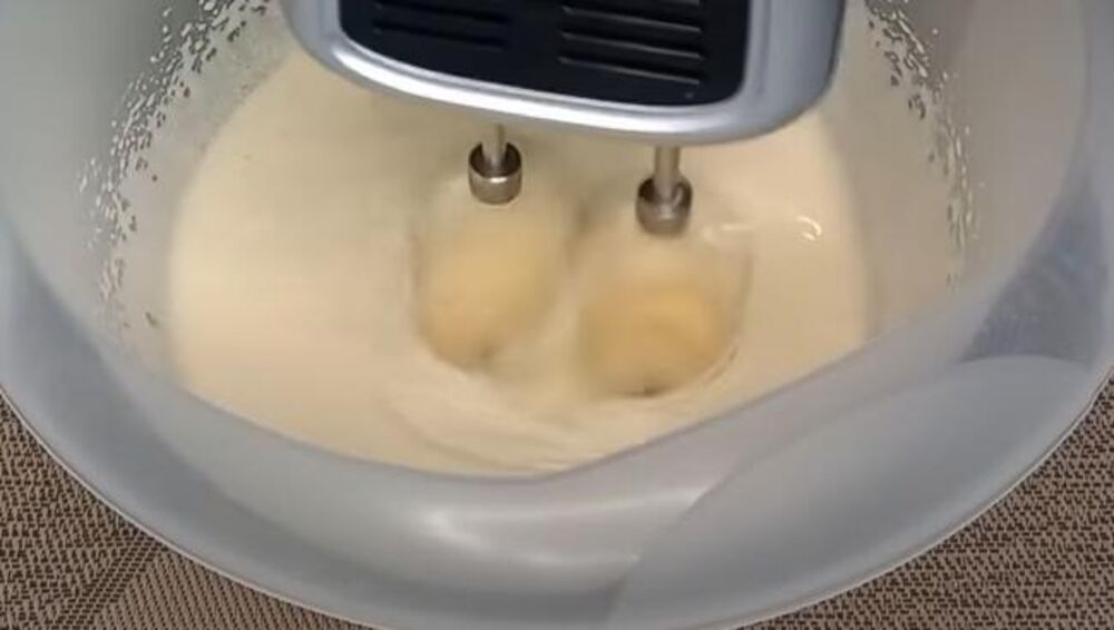 Pravljenje smese za kocke sa orasima i čokoladom