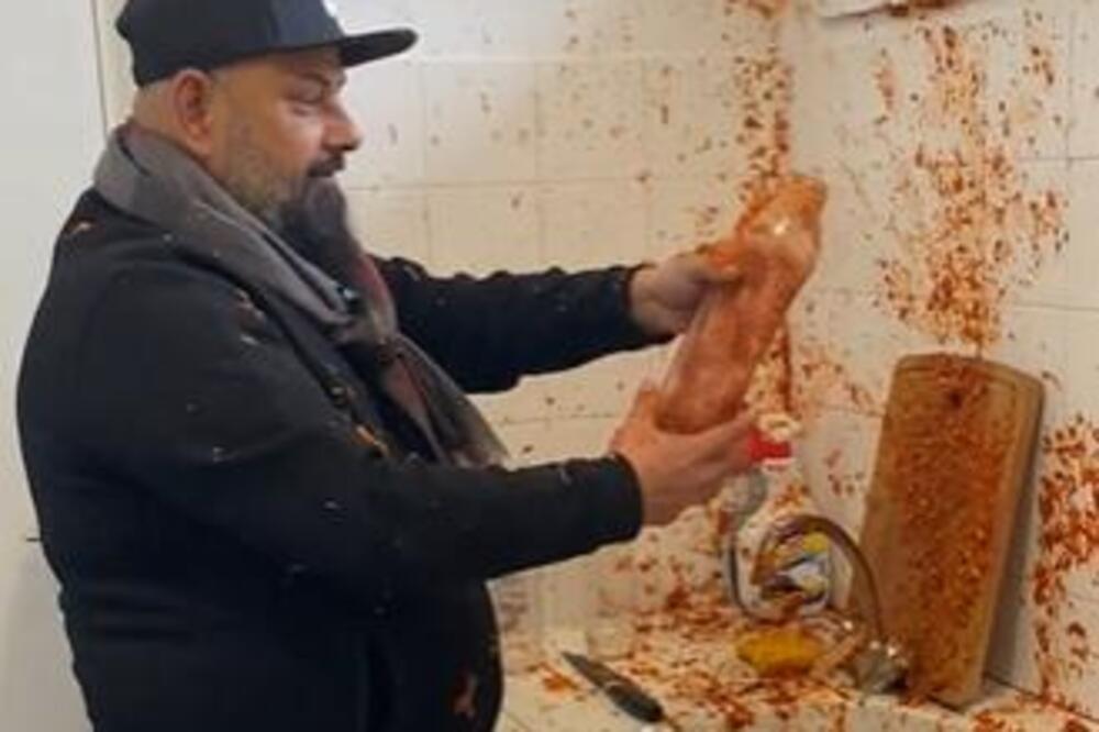 ŽENA OTVORILA VRATA OD KUHINJE I VRISNULA OD ŠOKA: Videla je MUŽA u OVOM STANJU i PRENERAZILA SE (VIDEO)