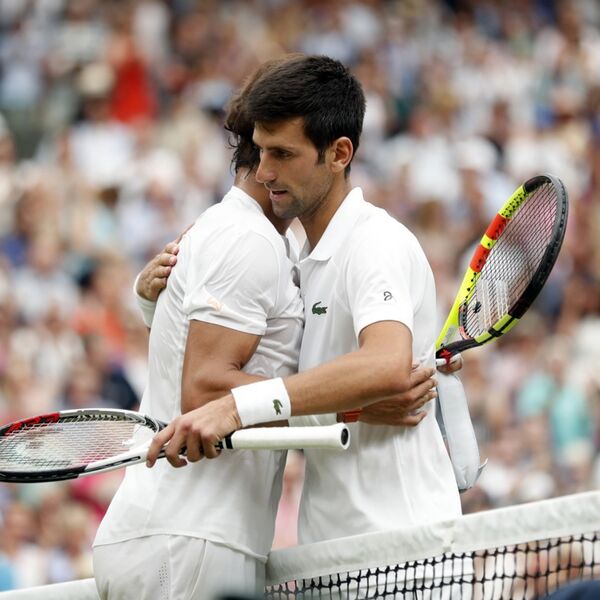 NE MOGU DA SE POGLEDAJU U OČI: Hladan susret Đokovića i Nadala u Parizu, teniski svet u šoku!
