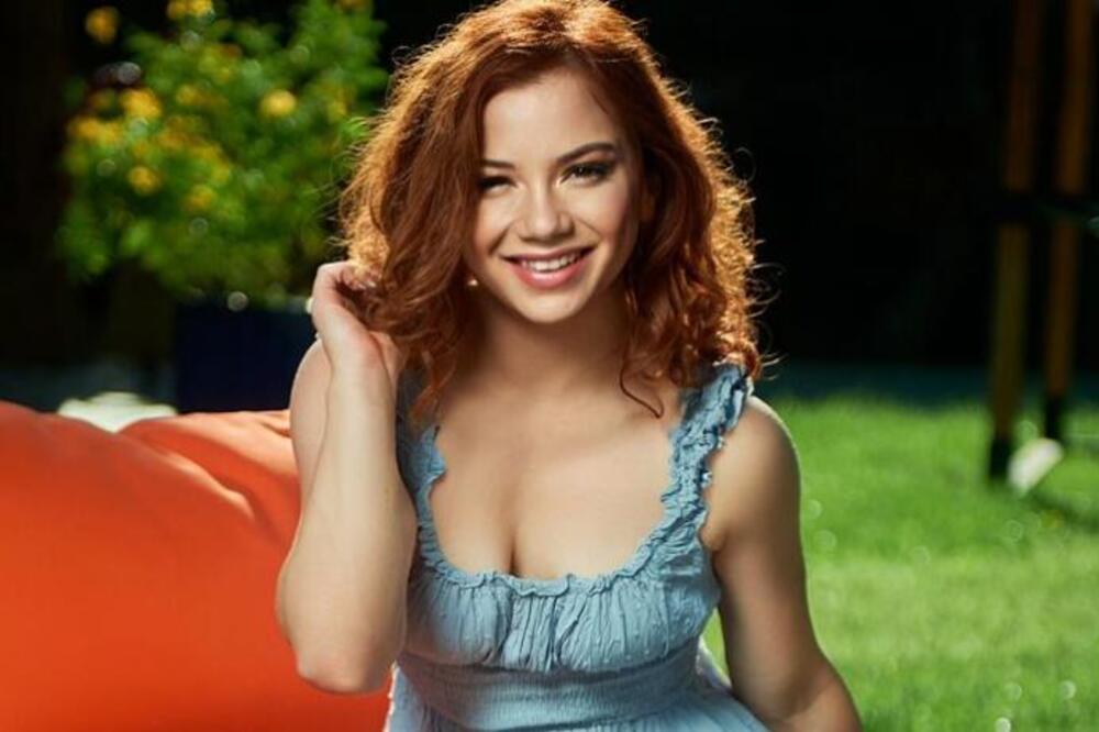 MAME ŠALJU SVOJE SINOVE KOD NJE KAKO BI STEKLI PRVO INTIMNO ISKUSTVO: Žena JASNO OPISALA čime se bavi (FOTO)