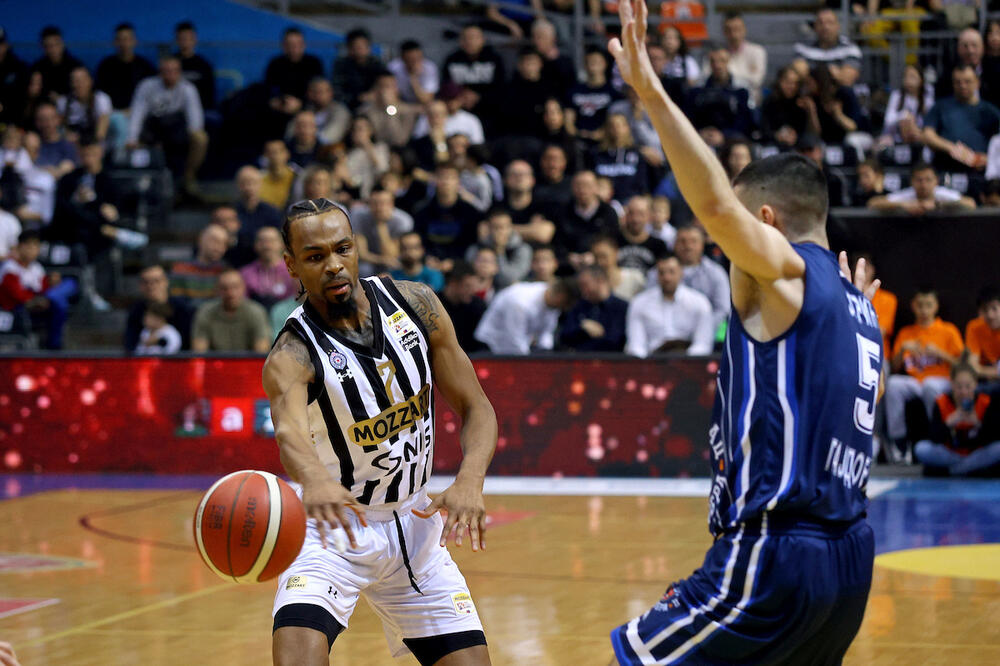 HERCEGOVAC POKAZAO ZUBE! Partizan rutinskom igrom do polufinala Kupa Radivoja Koraća!