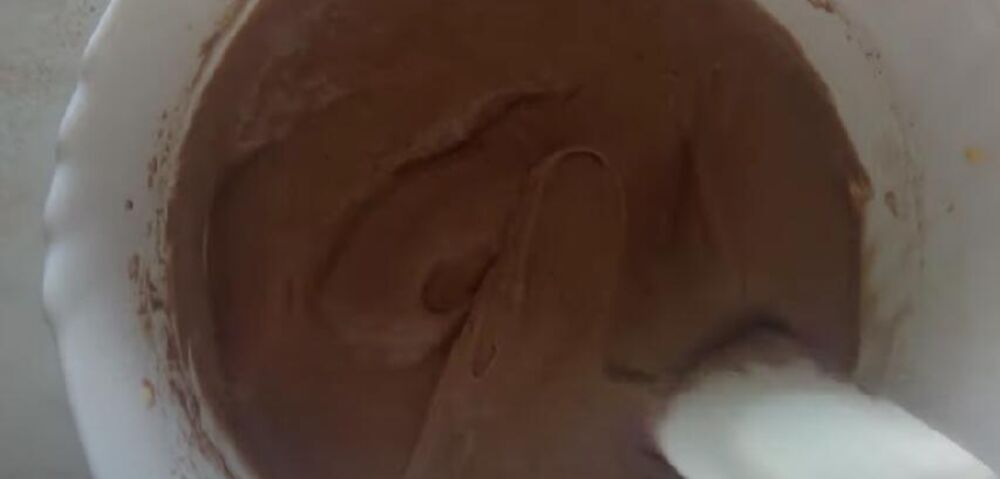 Pravljenje kore za 'Parenu tortu'