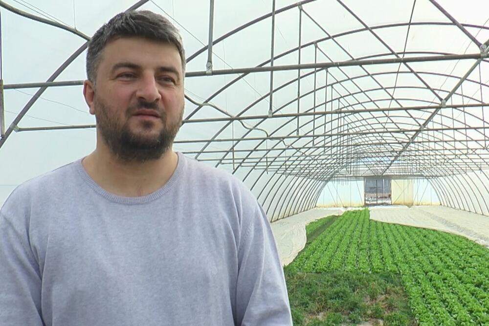 ZAVRŠIO FAKULTET, OTIŠAO NA SELO I NIJE SE POKAJAO: Vojo iz Radaljeva razradio DOBAR BIZNIS dobio, i počasnu TITULU