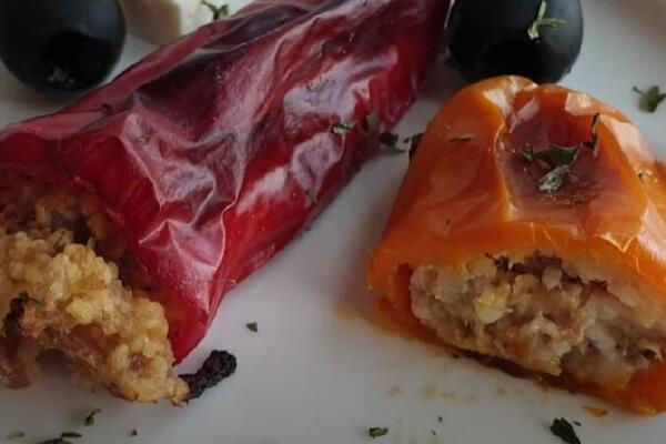 STARE GRKINJE OTKRILE KAKO PRAVE NAJBOLJE PUNJENE PAPRIKE: Gotove su za 25 minuta - recept kida koliko je dobar