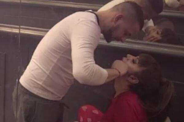 "MENI NEŠTO OZBILJNO SMRDI SA OBE STRANE" Elita sumnja da sa BIVŠIM NIJE RAŠČISTILA, a njen POSTUPAK JE NEOČEKIVAN