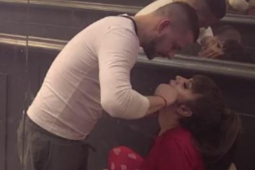 "MENI NEŠTO OZBILJNO SMRDI SA OBE STRANE" Elita sumnja da sa BIVŠIM NIJE RAŠČISTILA, a njen POSTUPAK JE NEOČEKIVAN