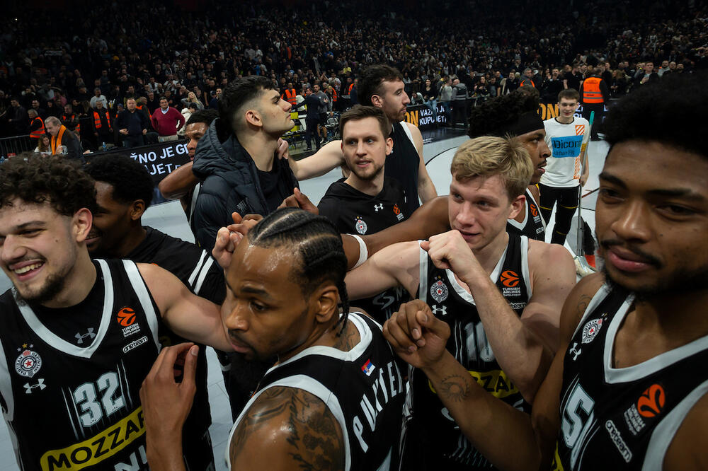 PARTIZANOV STRANAC OTKRIO DA JE ODBIO PANATINAIKOS! Crno-beli ispred novca - "ostao sam veran timu" (FOTO)