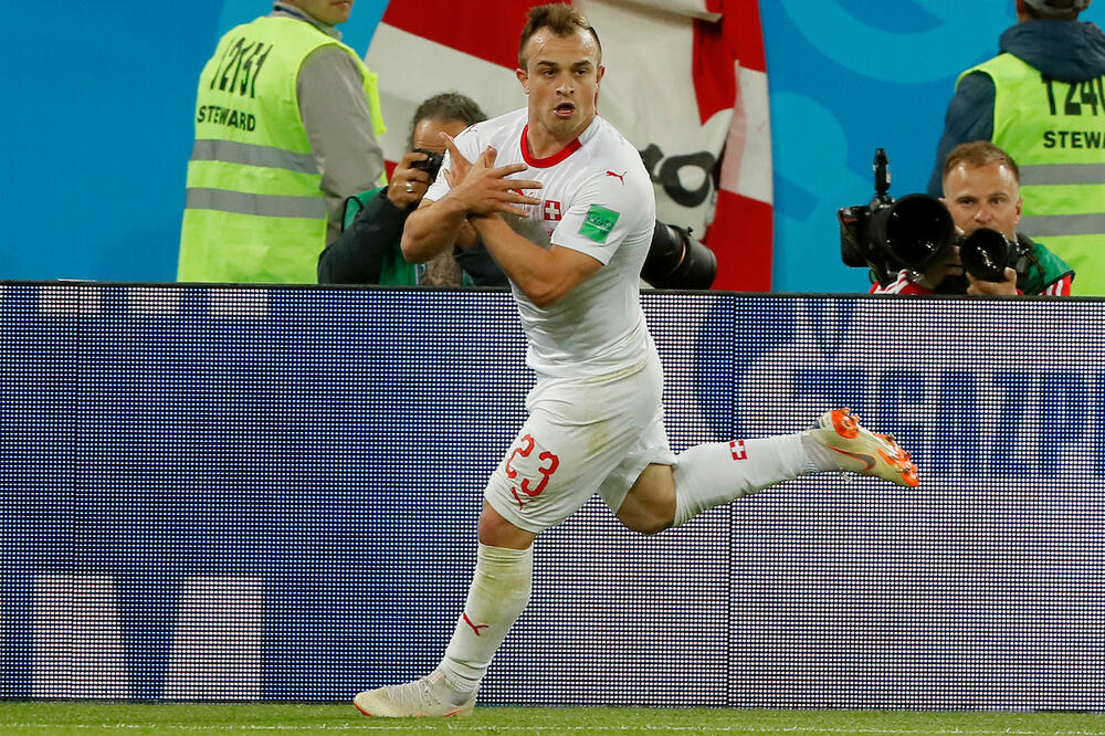 BEDAN I JADAN POTEZ ŠAĆIRIJA! Ponovo PROVOCIRA i PLJUJE po Srbima! (FOTO)