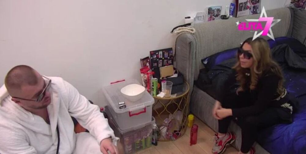 Njihov odnos privlači veliku pažnju