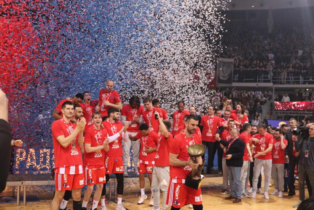 Dodela pehara, KK Crvena zvezda, Kup Radivoja Koraća