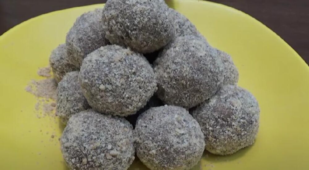 Kuglice sa čokoladom, plazmom i lešnikom