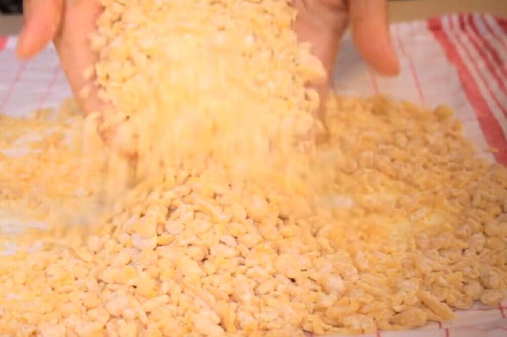 TRADICIONALNA TARANA ZA SUPE I ČORBE OD SAMO DVA SASTOJKA: Ukus koji osvaja OBOGATIĆE svaki vaš ZALOGAJ (VIDEO)