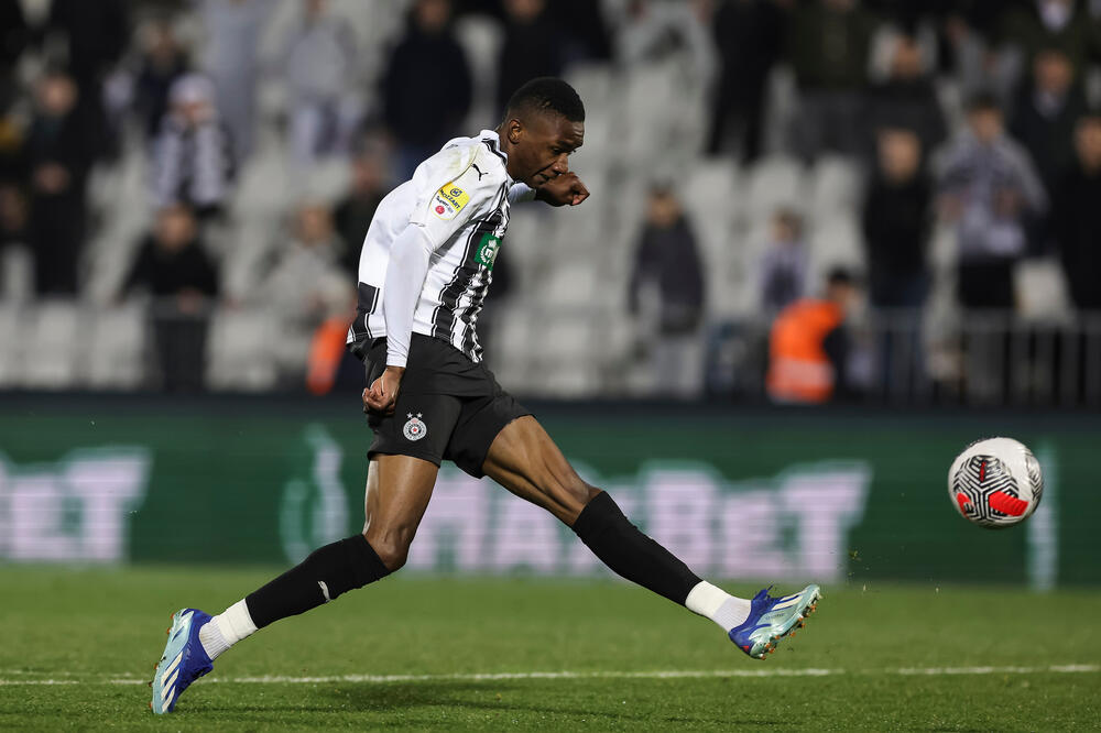 KASTILJO PUCA OD SAMOPOUZDANJA: Novi as Partizana se oglasio nakon debitanskog gola!