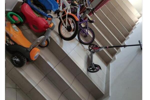 "NE MOGU VIŠE OVAKO": Srpkinja besna na komšije, POKRENULA RAT na društvenim mrežama, ŠTA VI MISLITE?