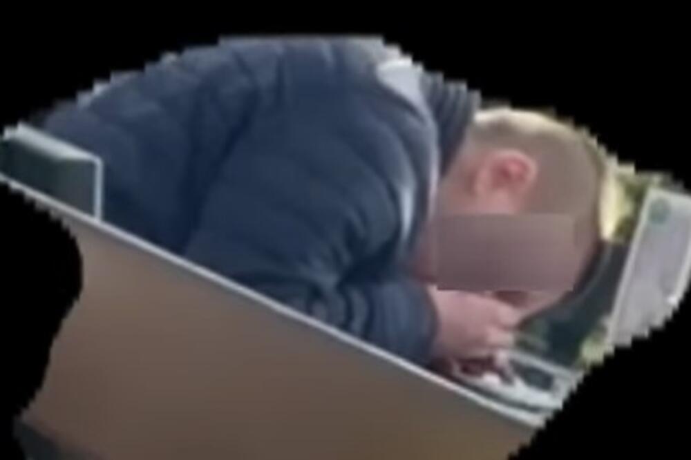 HRVAT USRED BELA DANA ŠMRKAO KOKAIN U RESTORANU! Šok snimak iz Slavonskog Broda ZGROZIO region (VIDEO)