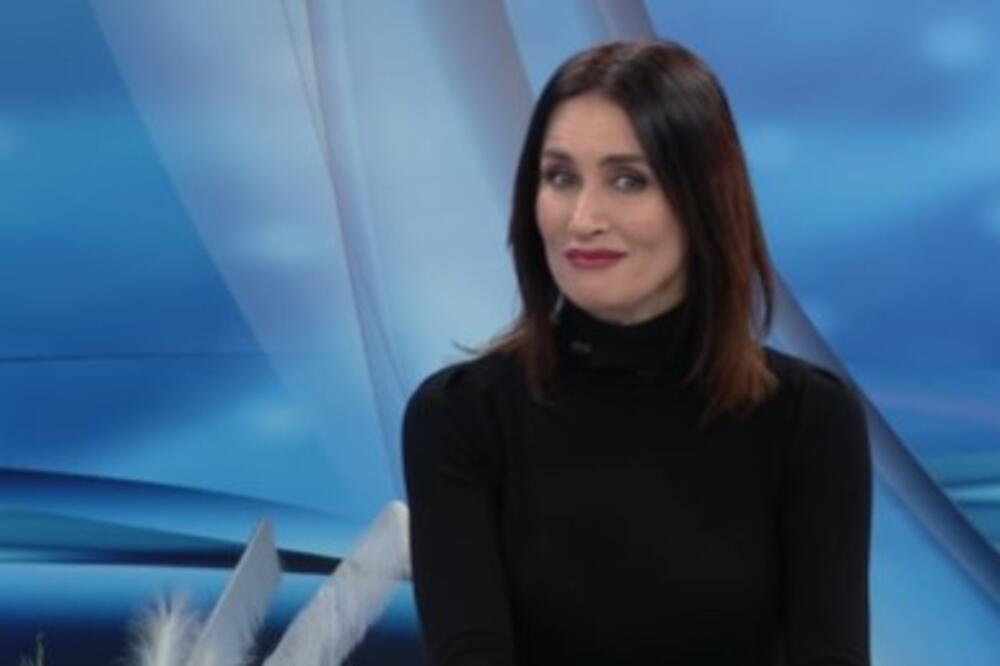 REAKCIJA VODITELJKE NA ZEMLJOTRES U SARAJEVU LEDI KRV! Kamere snimile STRAŠAN trenutak, sve išlo UŽIVO... (VIDEO)