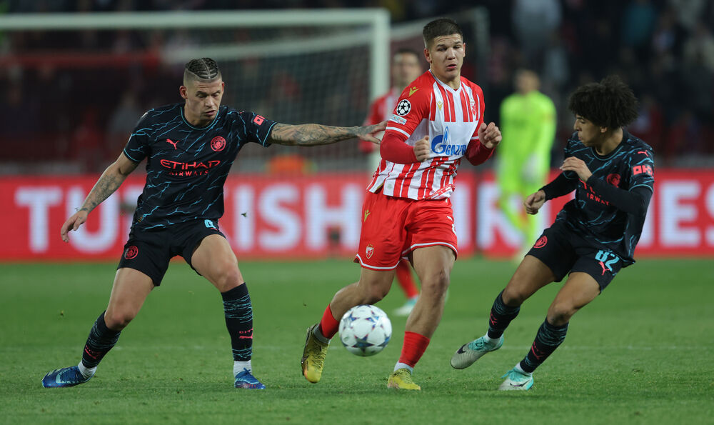 Jovan Mijatović na utakmici Crvene zvezde i Mančester sitija u Ligi šampiona