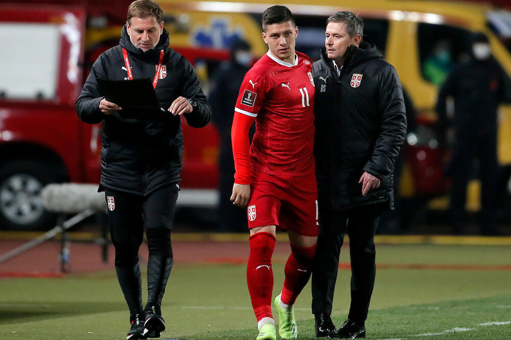 NAPRAVIO SKANDAL! Suspendovan Luka Jović!