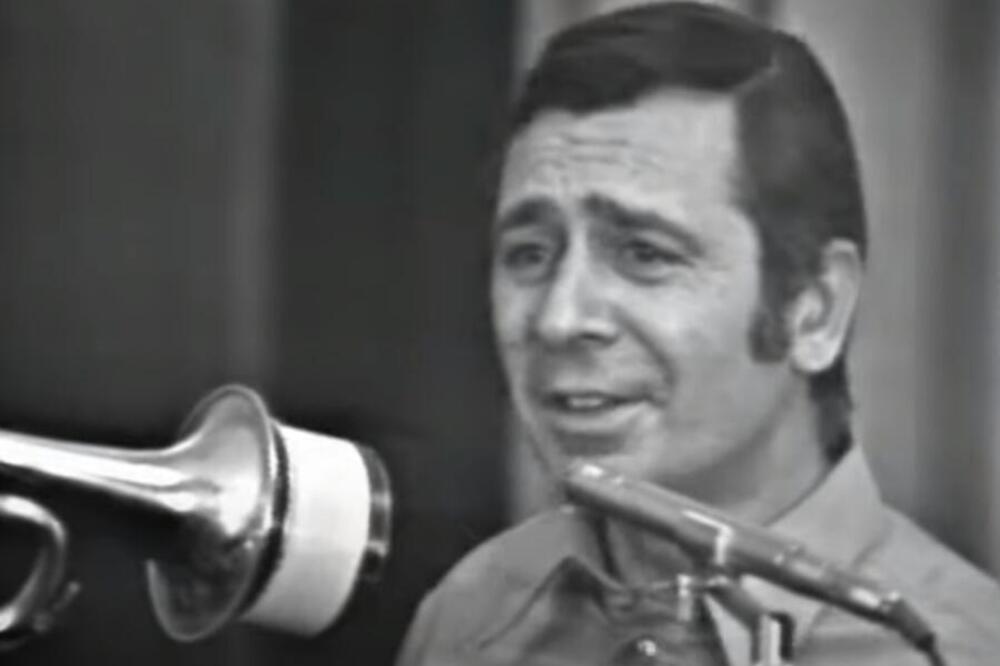 DAVNIH GODINA BILI SU GLAVNA TEMA U JUGI ZBOG LJUBAVNOG TROUGLA: Legende našeg glumišta VOLELE SU ISTU ŽENU