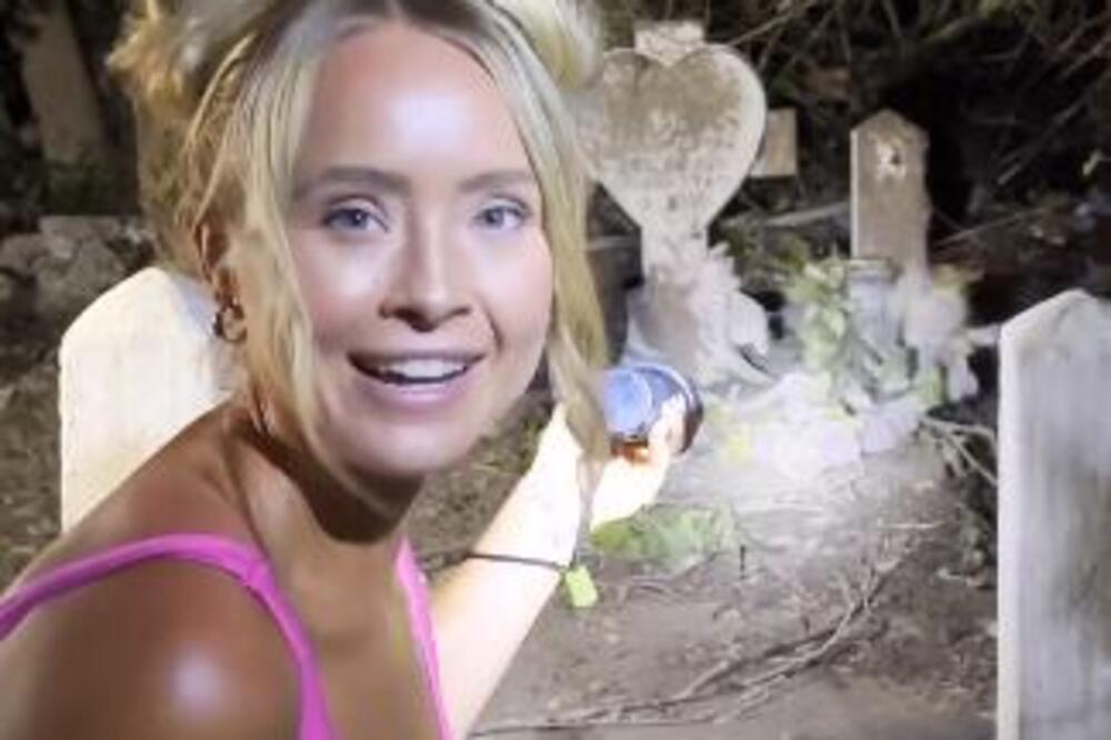 OVA PLAVUŠA IDE SVAKU NOĆ NA GROBLJE A ONO ŠTO TAMO RADI ZAPREPASTILO JE SVE: Čučne i počne da AKCIJA ZGROZIĆETE SE