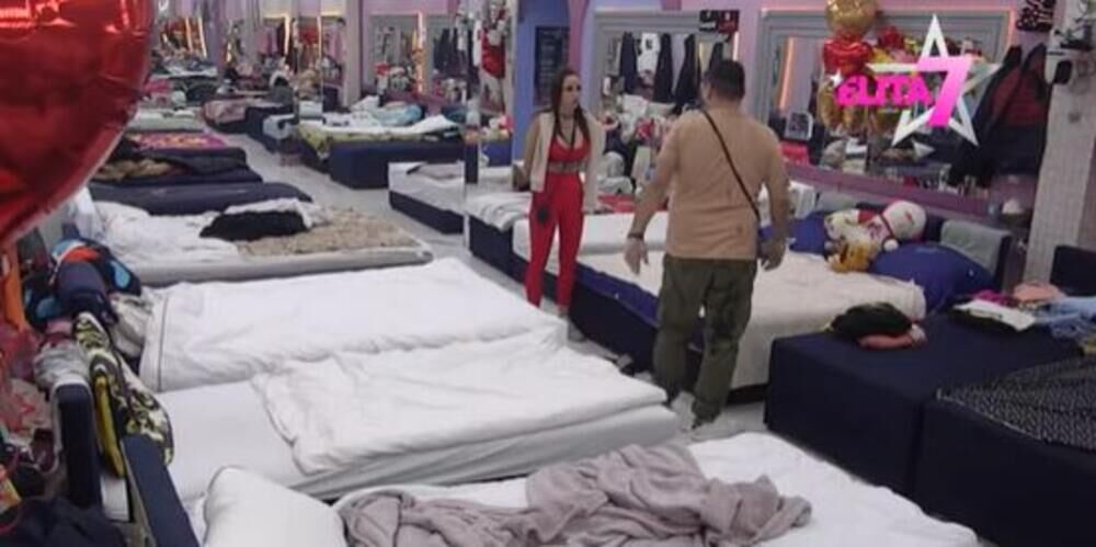 Svađa Bebice i Teodore