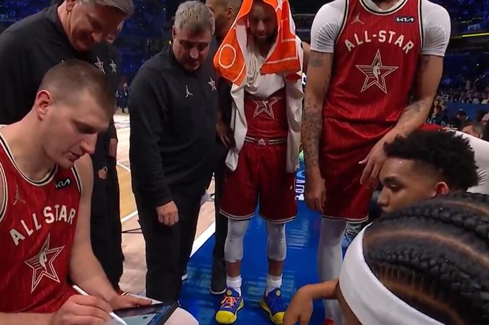 U KOJOJ ULOZI SE BOLJE SNALAZI? Jokić DRŽAO tajm-aut saigračima, oni UMIRALI od smeha! (VIDEO)