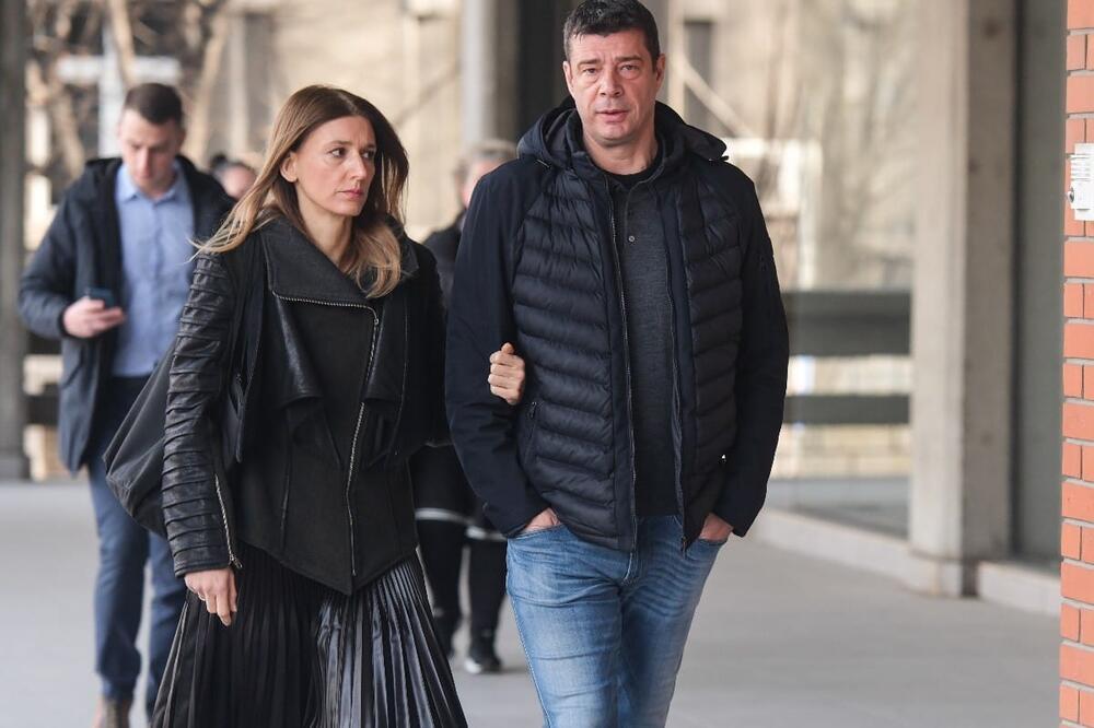 MENI NIKO NIJE DOŠAO I REKAO "ŽAO MI JE": Potresno svedočenje majke ubijene devojčice u Ribnikaru, TUGA!