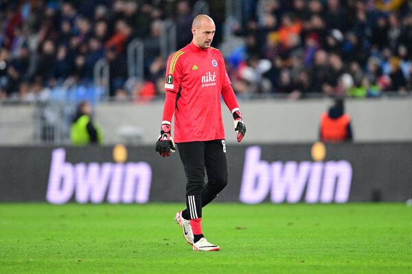 STANKOVIĆU NIJE POMOGAO PAKAO! Borjan takođe završio sa Evropom, ispao i Ajntraht (VIDEO/FOTO)