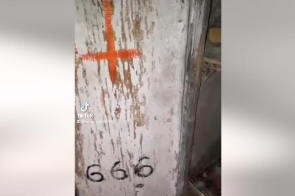 OD OVOG SNIMKA ZALEDIĆE VAM SE KRV U ŽILAMA: Sektaši na brdu u Crnoj Gori pravili obrede sa PENTAGRAMIMA