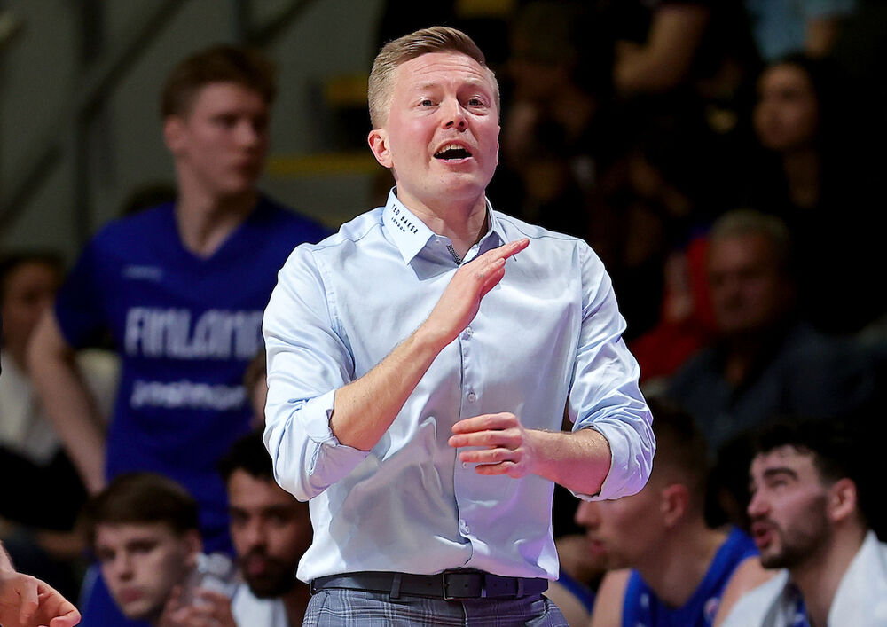 Lasi Tuovi na utakmici Srbije i Finske