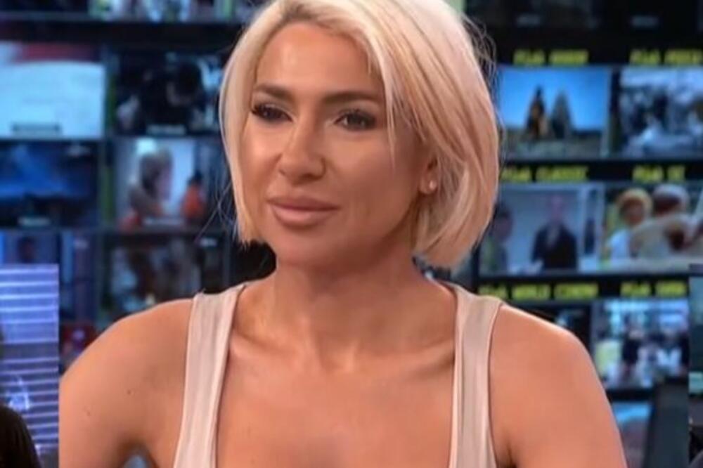 JOVANA JEREMIĆ U SUZAMA ZBOG OVE ŽENE: Njena PLEMENITOST je dirnula voditeljku, otkrila detalje iz PROŠLOSTI