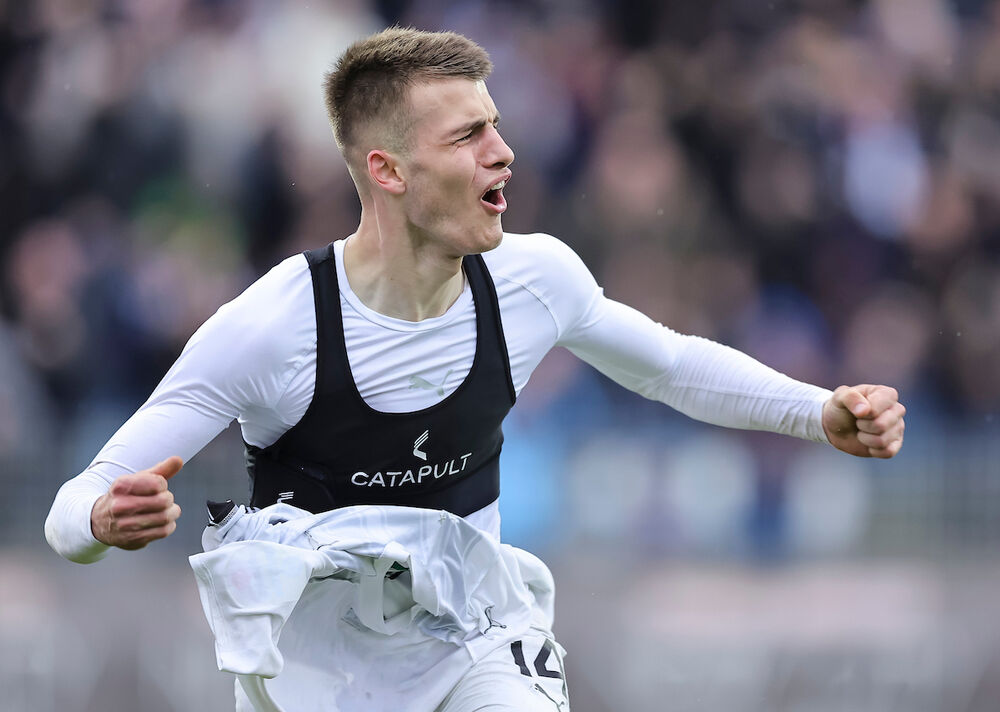 Samed Baždar na utakmici između Radnika i Partizana u Surdulici