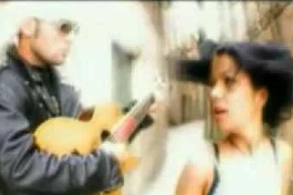 VATRENA CRNKA IZ SPOTA ZA PESMU KOTOR BILA JE PUSTA ŽELJA SVIMA: Evo šta se dogodilo sa LEPOTICOM, niste znali