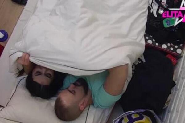 PREPUSTILI SE STRASTIMA I UŽIVALI: Uroš se potrudio da njegova izabranica bude ZADOVOLJNA, kamere im nisu smetale