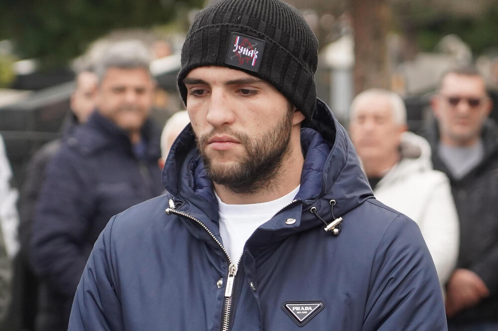 "Sačekao je da se vrati svojoj zemlji kako bi otišao u večnost" Ražnatović se oprostio od Nebojše Pavkovića