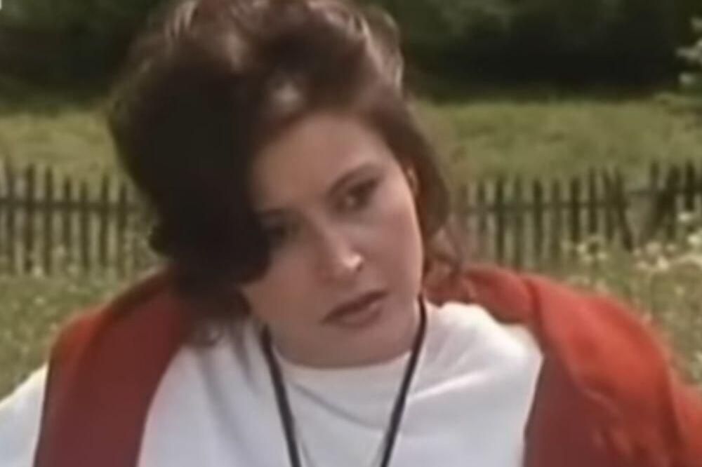 ČUVENA GLUMICA PREMINULA NA ULICI KAO I NJENA MAJKA: Bolna SUDBINA žene koju je Jugoslavija OBOŽAVALA