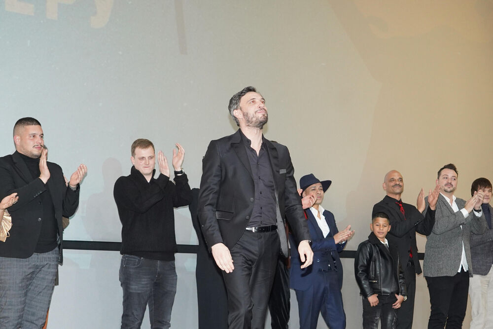 Imao je samo sedam godina kada je počeo rat. Tata je otišao u rat, a Zlatan je strepeo da li će se vratiti