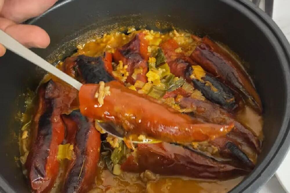 IDEALNO JELO ZA POST NA VODI SPREMNO ZA TILI ČAS: Napravite punjene paprike koje će vas DUGO DRŽATI SITIM