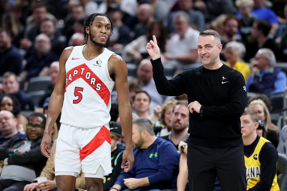 RAJAKOVIĆ SADA MOŽE DA PLATI VEČERU ZA CEO TIM! Toronto osvojio Indijanu (VIDEO/FOTO)