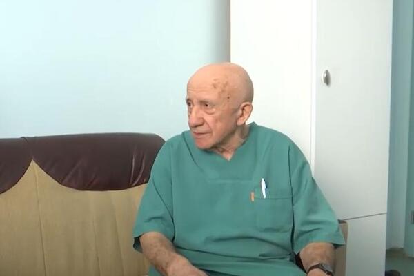 U 8. DECENIJI RADI KAO GINEKOLOG U PASJANU: Dr Krstić odlikovan SRETENJSKIM ORDENOM zbog zalaganja za Srbe na KiM