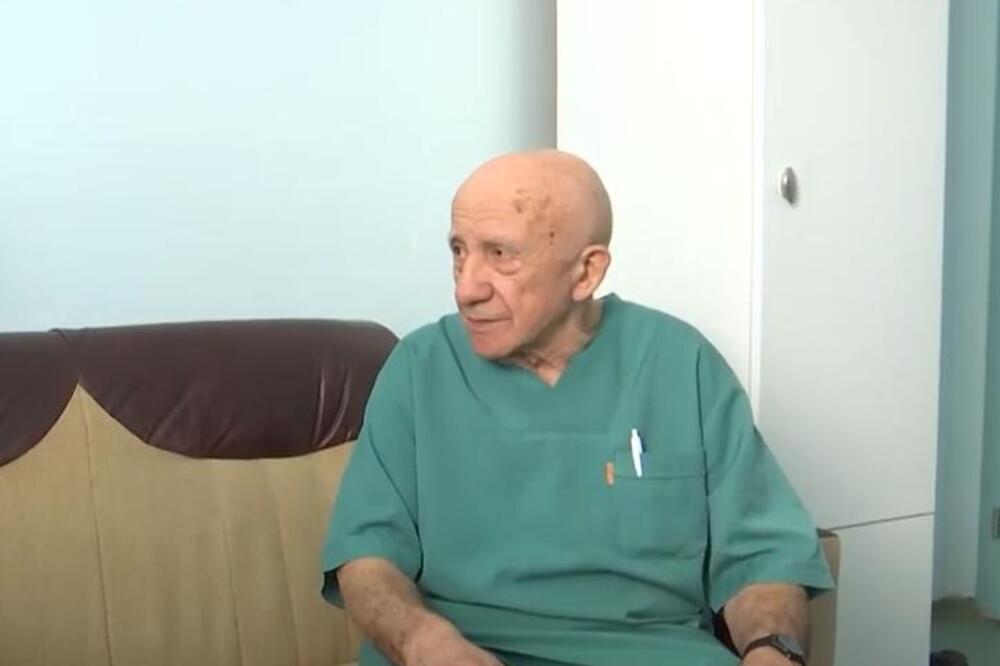 U 8. DECENIJI RADI KAO GINEKOLOG U PASJANU: Dr Krstić odlikovan SRETENJSKIM ORDENOM zbog zalaganja za Srbe na KiM