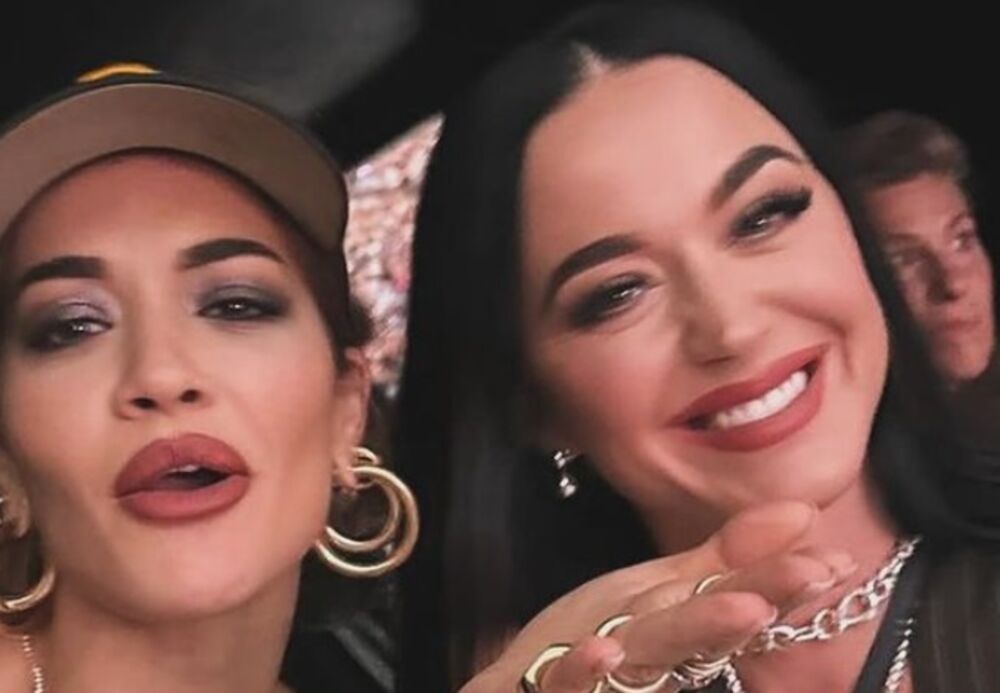 Perijeva je u društvu Rite Ore pratila prvi Tejlorin nastup u Sidneju