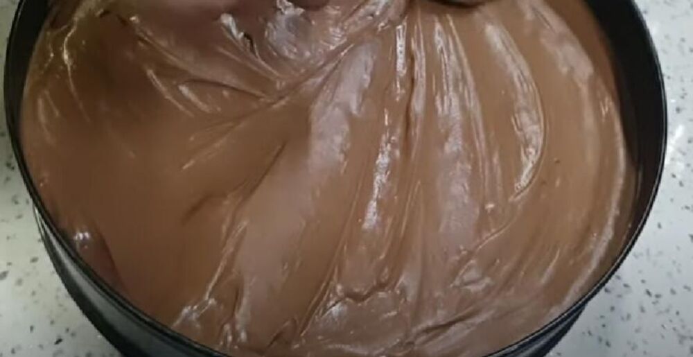 Druga čokolada preko kolača