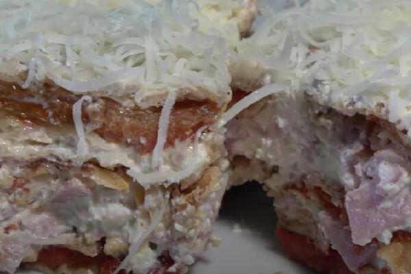 NAJKUSNIJA SLANA TORTA SA POHOVANIM PEČENIM PAPRIKAMA: Predjelo za sve prilike - kremasta, lagana i jednostavna