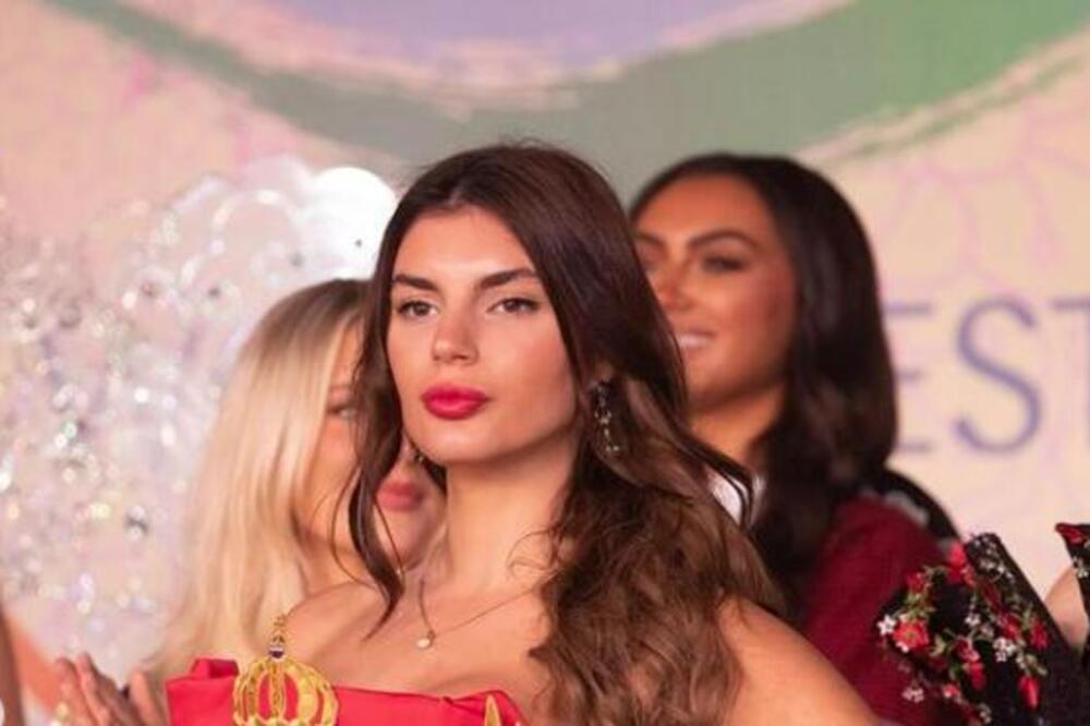 ONA ĆE PREDSTAVLJATI CRNU GORU ZA IZBORU NA MIS A ZBOG MOTIVA NACIONALIZMA IZAZVALA BURU: Buljili su u OVO NA NJOJ