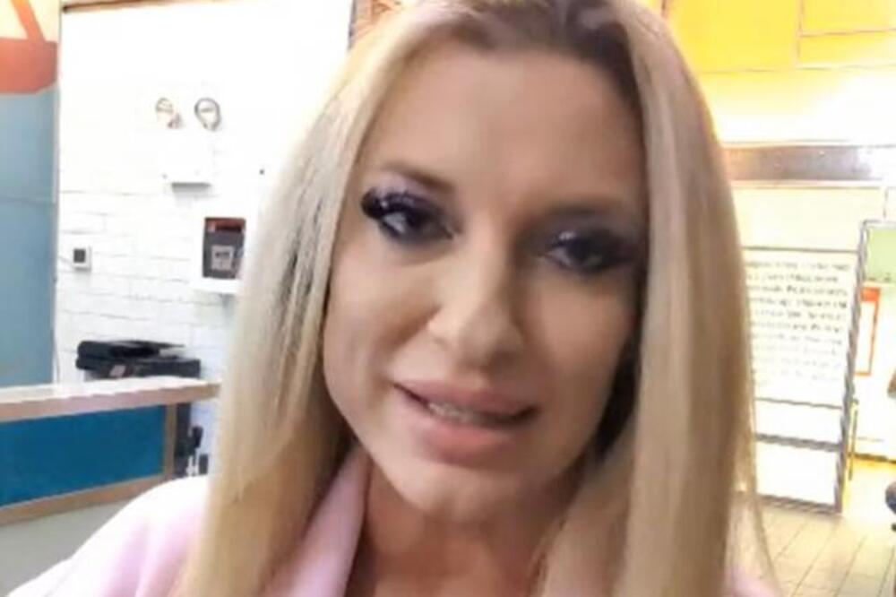 SRPKINJA MILICA OBORILA REKORD I UŠLA U GINISOVU KNJIGU: Za 1 minut uradila 61 SKLEK, ali TO NIJE SVE! (FOTO)