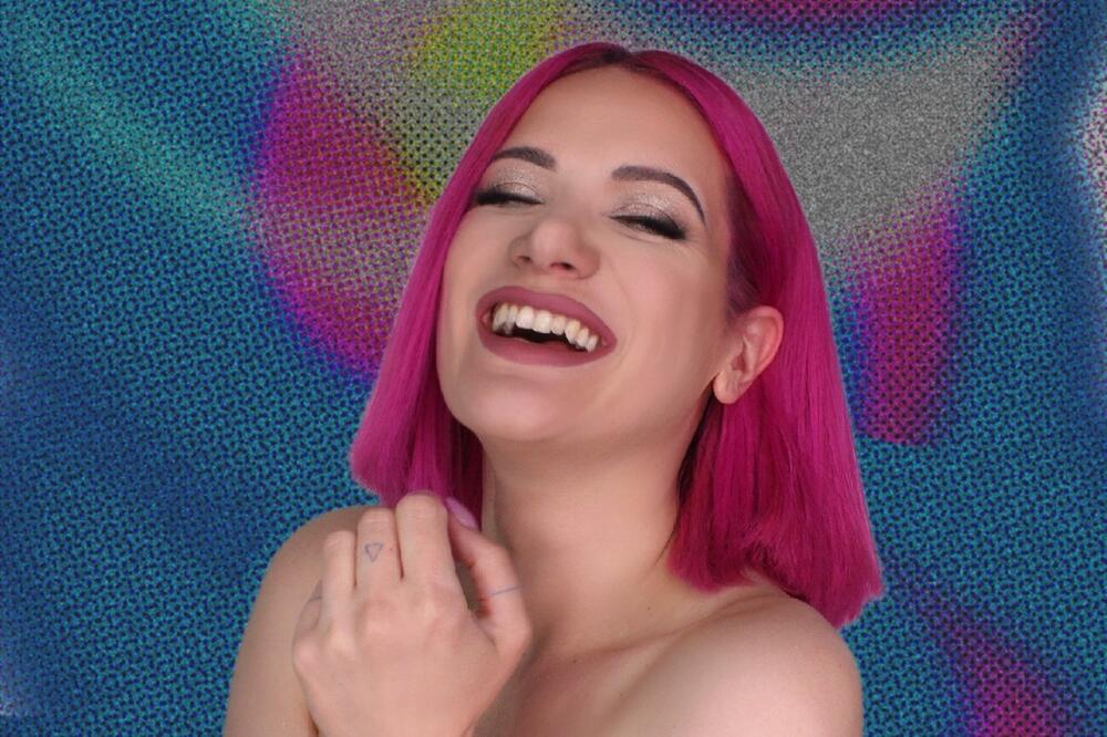 3 PUTA BILA NA EVROVIZIJI, A 7 NA BEOVIZIJI: Sashka Yanx se vraća MOĆNIJA nego ikada - njen nastup OBARA S NOGU