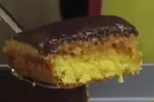 NAJKREMASTIJI KOLAČ OD 4 JAJA I 4 POMORANDŽE: Starinska poslastica od koje kreće voda na usta - recept za poželeti